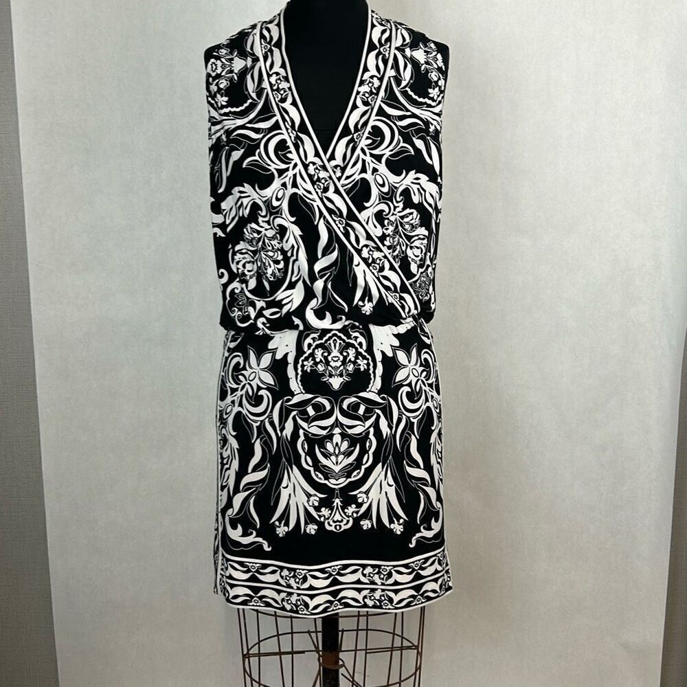 WHBM Tank Dress Sz Small Black White Sleeveless White House Black Market Print